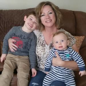 Meet your Posher, Carrie